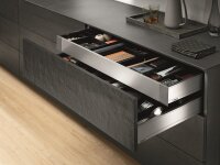 ZI7.0KS0 LEGRABOX pure Fronthalter, Höhe K, für Innenschubkasten li/re carbonschwarz